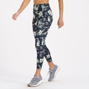 Vuori Maui print leggings